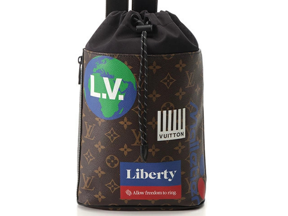 LOUIS VUITTON Chalk Sling Bag Monogram T